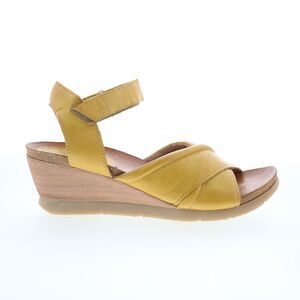 Miz Mooz Womens Sofie Yellow Shoes (NWT)
